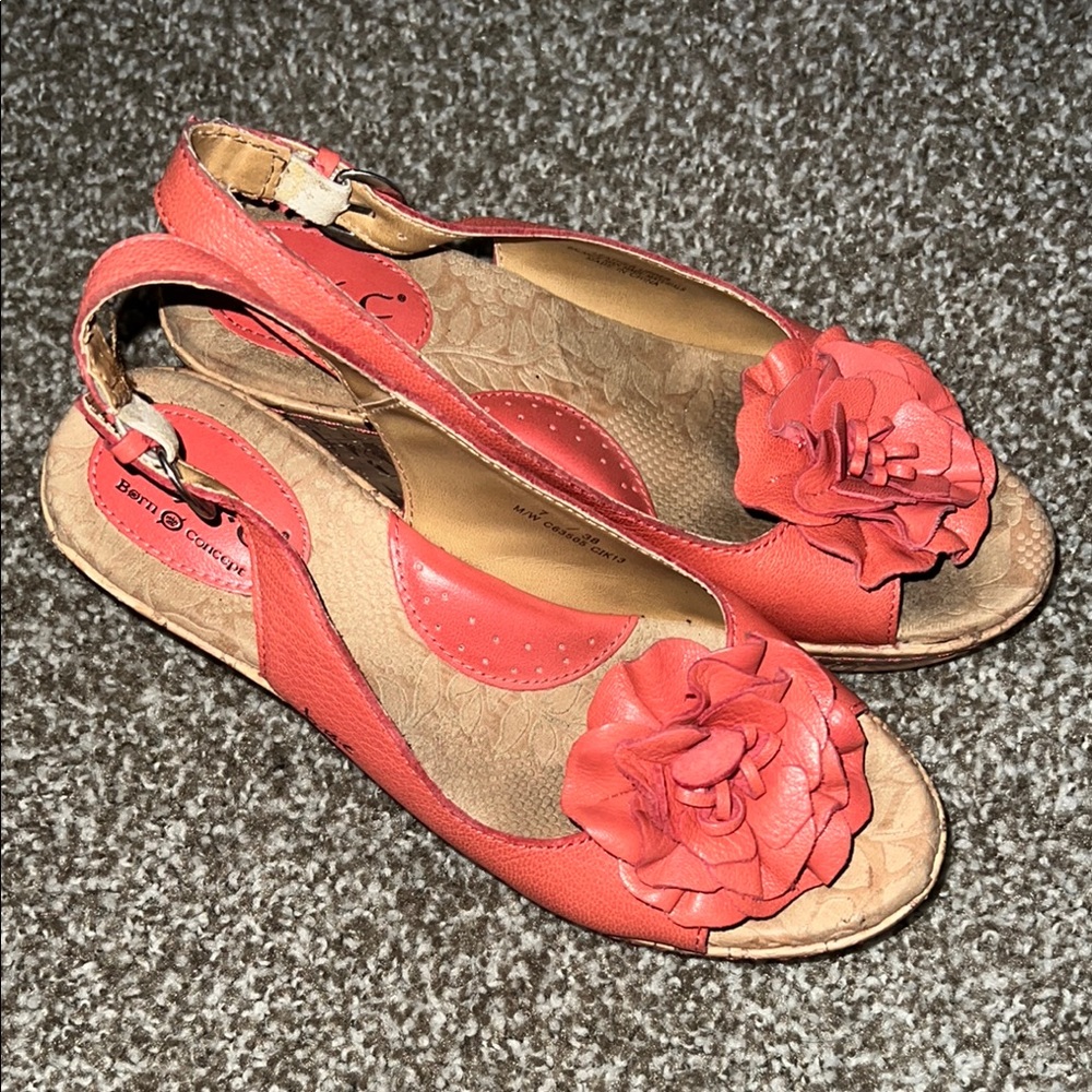Chic Pink Blossom Wedges for Effortless Elegance
